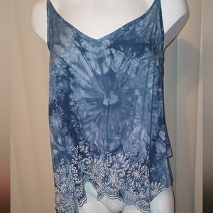 Women's XL tank